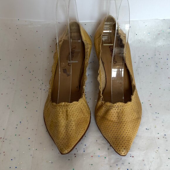Dumond Yellow Perforated Y2K Elasticized Pointed toe Pumps Kitten Heels - Sz 6 - Picture 6 of 16